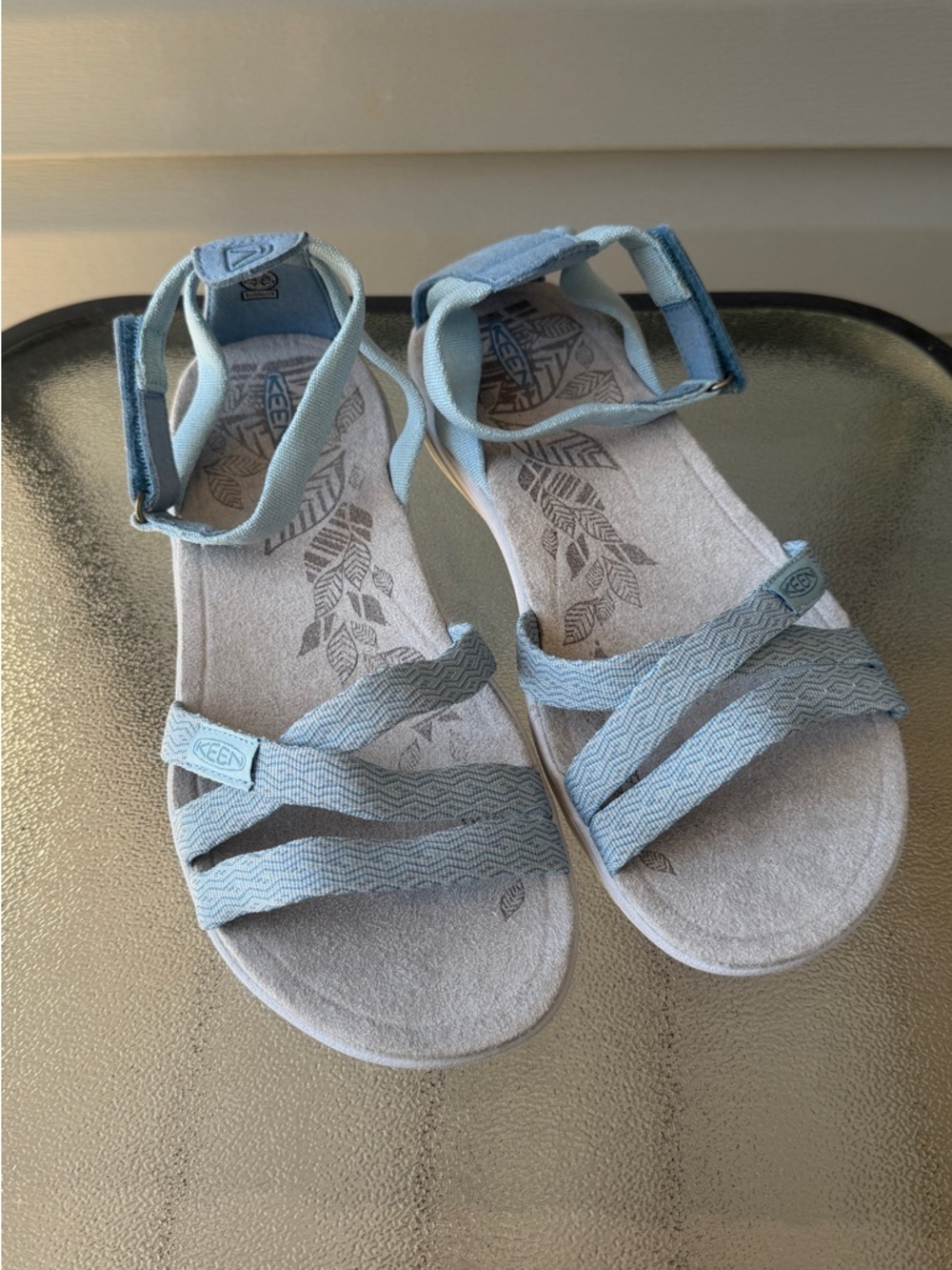 Keen Damaya Ankle Sandals Sz 8